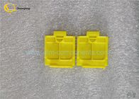 El cajero automático de NCR de la puerta del obturador del casete parte el color amarillo para tamaño pequeño izquierdo/derecho
