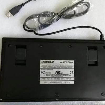 Técnico de mantenimiento Diebold Nixdorf USB 49201381000A