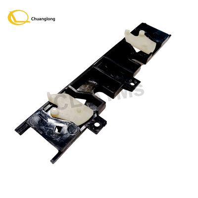 445-0582423 4450582423 cajero automático piezas de repuesto NCR S1 Puerta de camión de caja de plástico con empujador