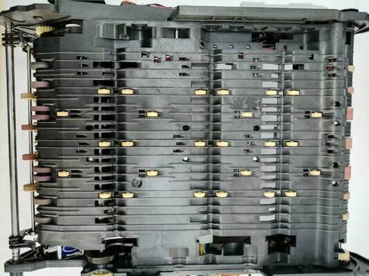 01750193275 Piezas de cajero automático CRS Wincor Nixdorf Cineo C4060 Wincor C4040 Módulo principal Cabezal W. Drive CRS Cpt.