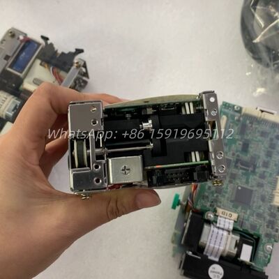 Hiatchi Omron V2B Lector de tarjetas motorizado Lector de tarjetas V2B V2BF-01JS-AP1 V2BF-0FJS Máquina de cajero automático automático de autoservicio CRM