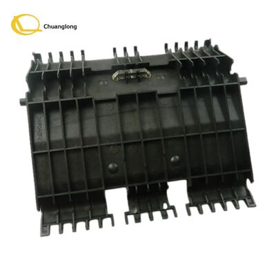 Buen precio 2P004460B 1P004020-001 Piezas de cajero automático Hitachi HCM 3842 WUR BC ASSY de guía trasera 2P004460B Guía de rodillo WUR B 1P004020-001 para Hitachi En línea