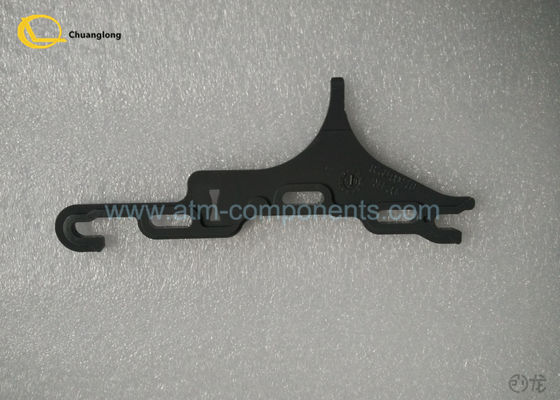 Buen precio La fijación del casete del cajero automático de la abrazadera parte el material plástico portátil 1750041928 P/N en línea